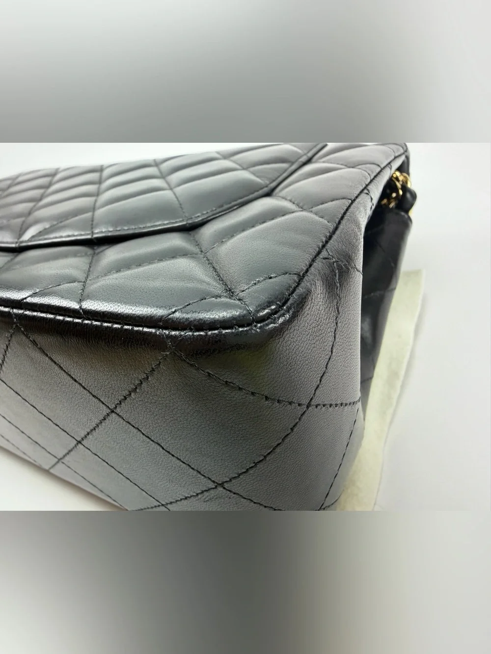 CHANEL classic quilted